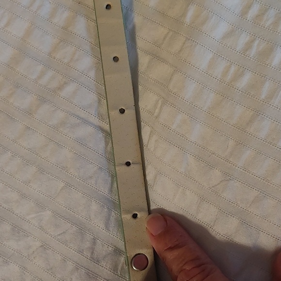 🌻NWT Light Green Silver Skull Belt Size Large - Picture 8 of 8